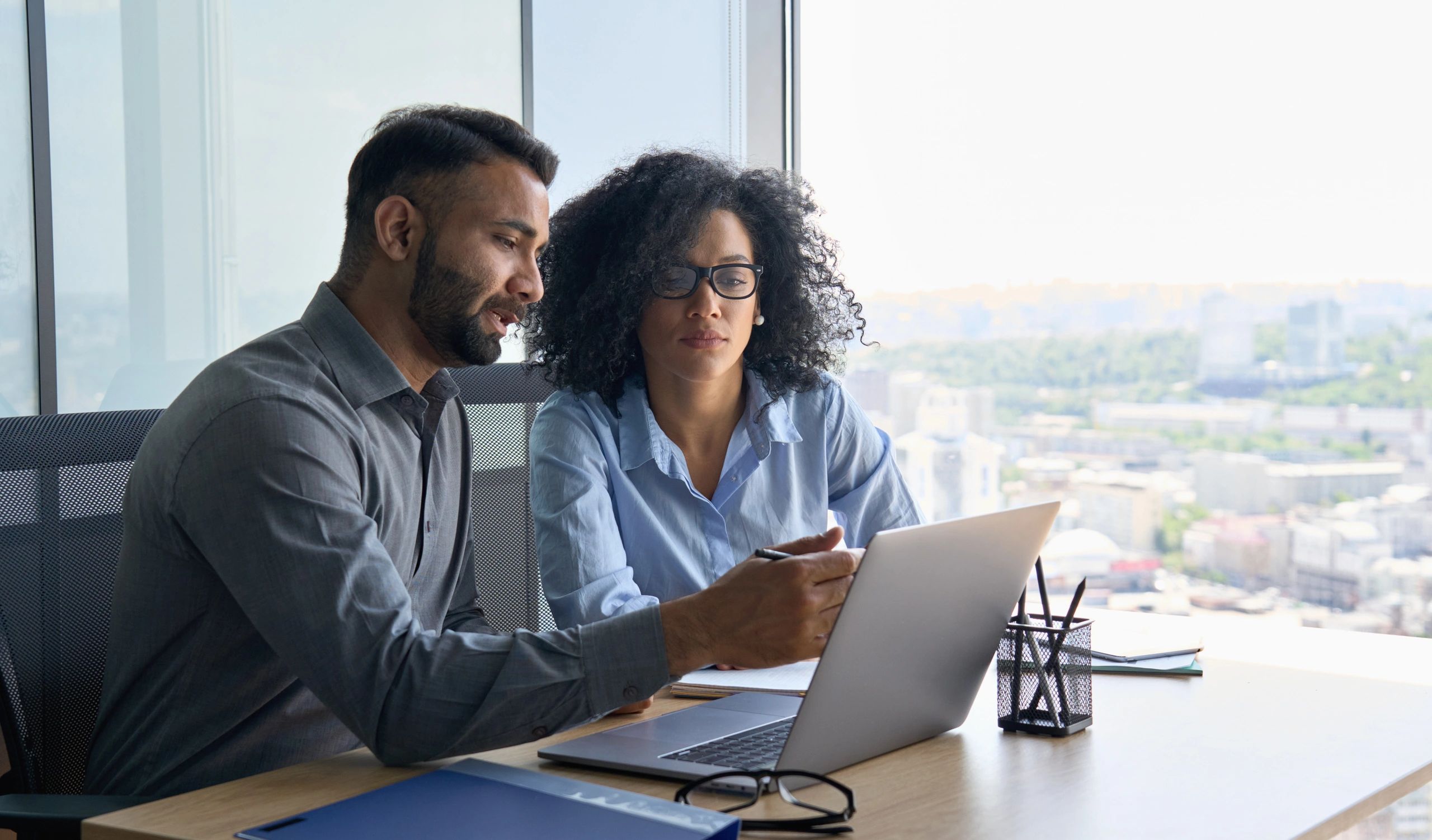 technology leadership consulting modern office